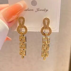 Anthropologie Gold Chain Link Earrings